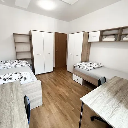 Appartement Apartma - Koper