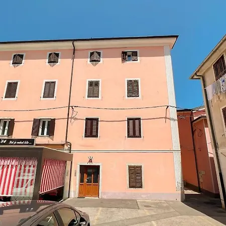 Appartement Apartma - Koper