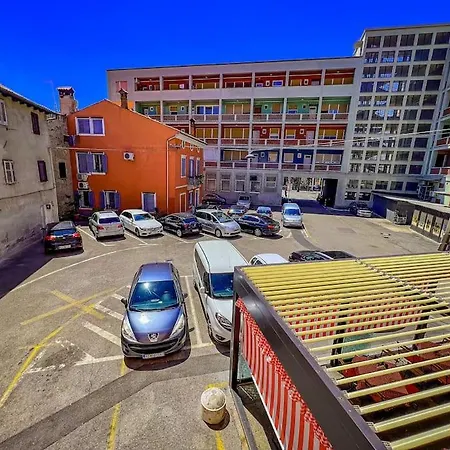 Apartma -
